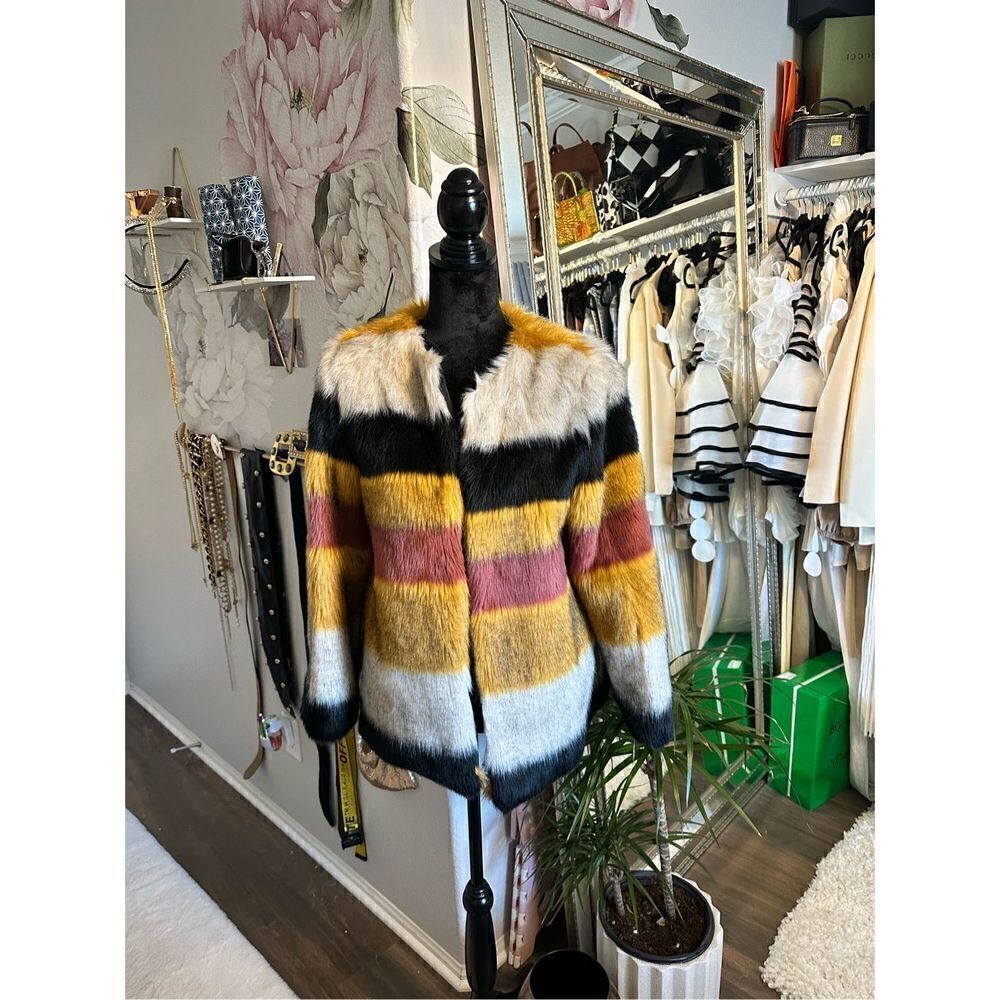 Like New Fur Coat by Zara